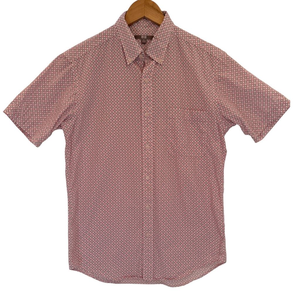 Uniqlo Short Sleeve Button Up Shirt Mens Medium Red Pattern Casual